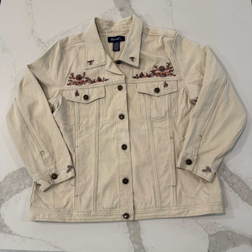 Denim & Co Embroidered Beaded Button Front Denim Trucker Jacket Women’s XL Cream